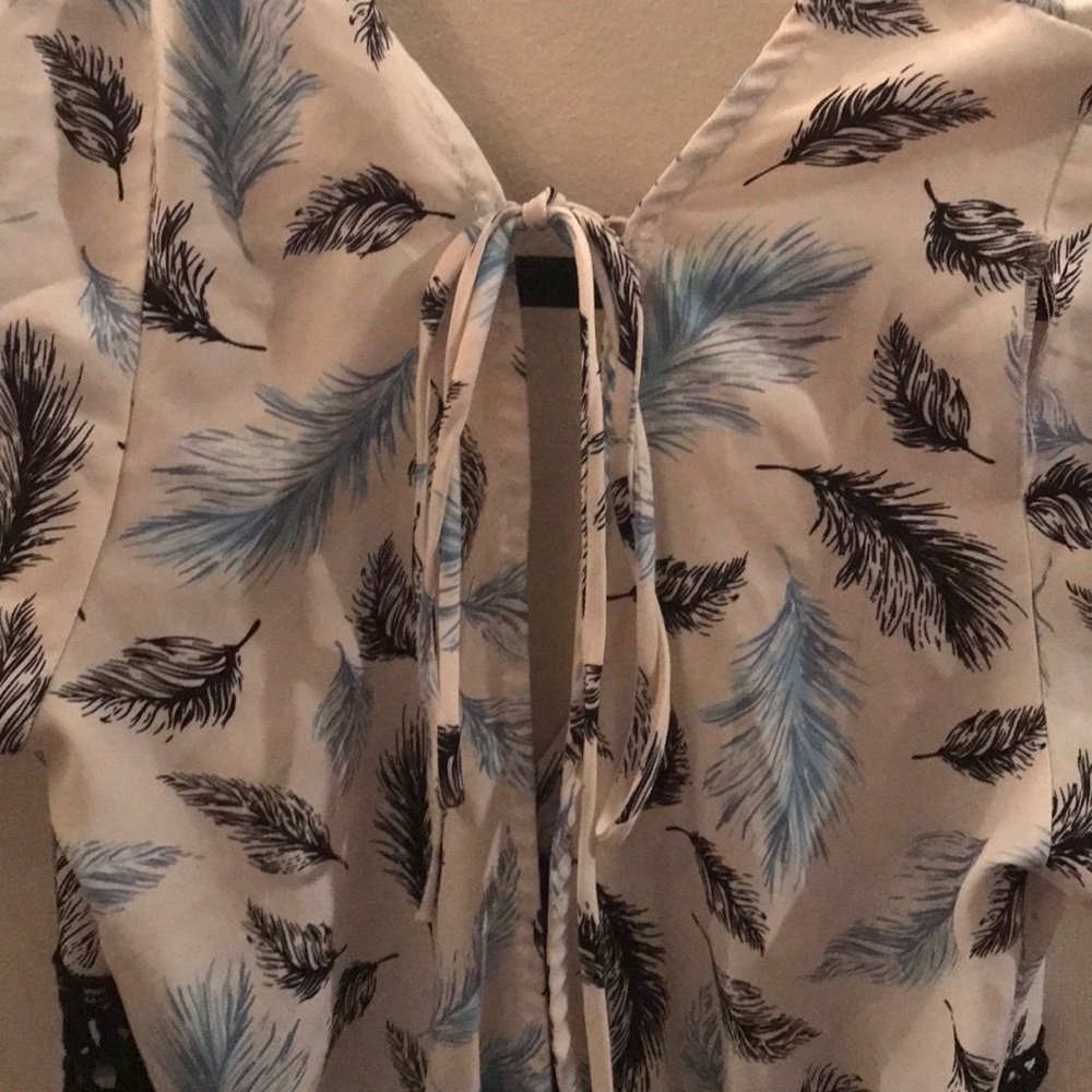 Beautiful Romper - Picture 3 of 5